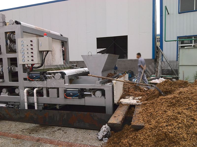 带式压榨机处理中药渣脱水